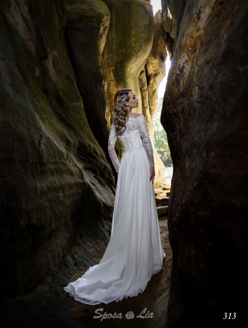 https://www.sposa-lia.com/images/stories/virtuemart/product/313      (3).jpg
